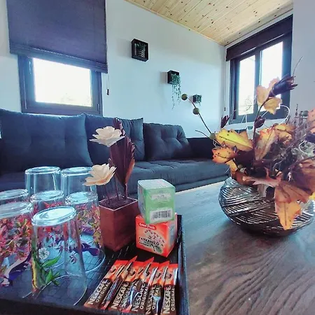 Agros Valley מלון דירות 4*