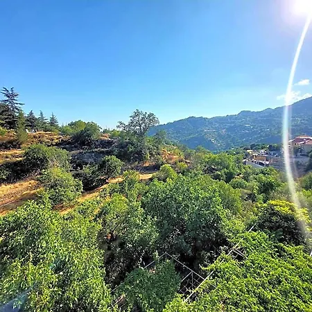 Апарт-отель Agros Valley Лимасол
